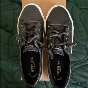 Reduced! New With Tags! Sperry Women Black Boat Shoes